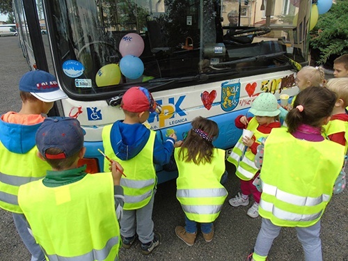 Autobus z dziecięcej wyobraźni 6